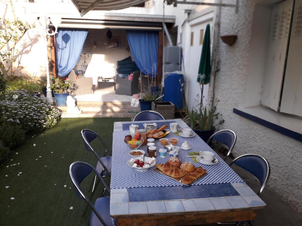 Le Jardin Fleuri Acomodação com café da manhã Saint-Nazaire  Exterior foto